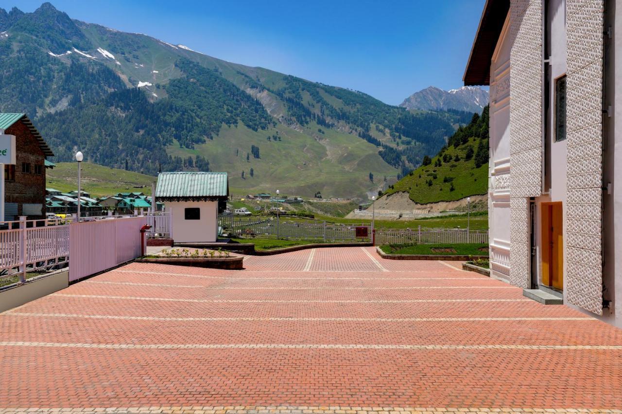 Lemon Tree Hotel, Sonāmarg المظهر الخارجي الصورة